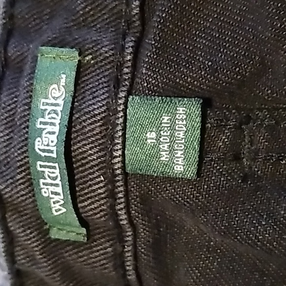 Wild Fable Distressed Women's black shorts size 16 low rise shorts - Picture 4 of 8